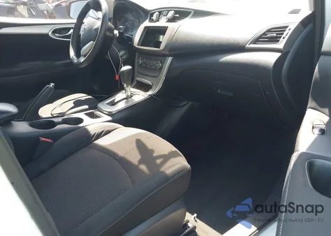 2014 Nissan Sentra S z USA, uszkodzony, nr VIN 3N1AB7AP1EL679678